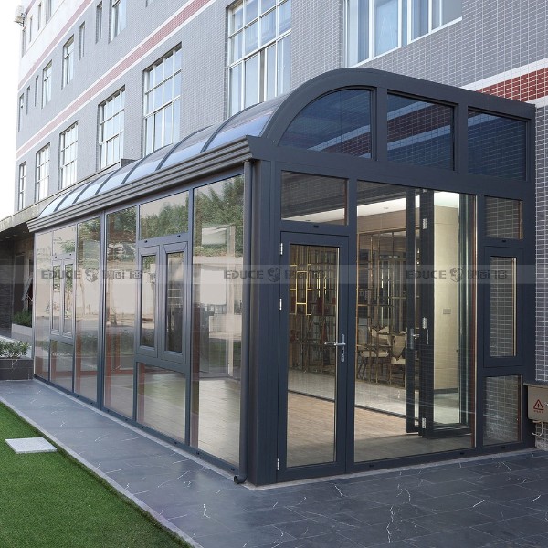 陽(yáng)臺(tái)樓頂陽(yáng)光房-伊盾門(mén)窗-弧形頂陽(yáng)光房